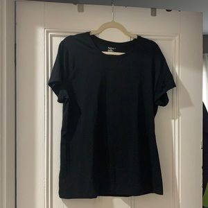Gap Body black tee XL
